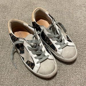 Kids golden goose perfect condition size 31